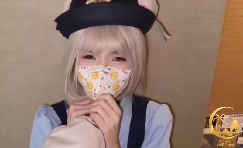 糖心Vlog极品萌妹萌宅卡 cos兔子警官遭肉棒强势进攻 嫩穴流出白浆看得人一秒硬